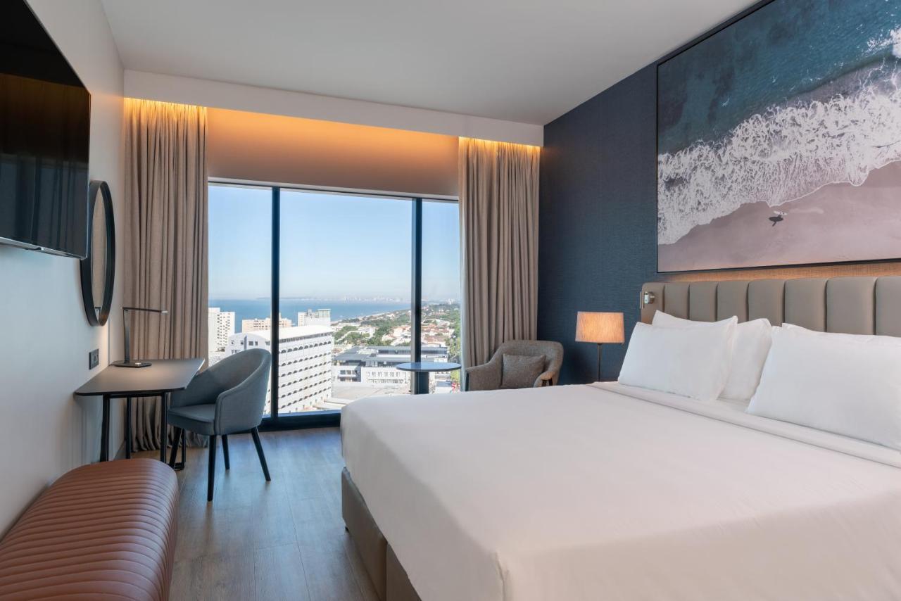 Radisson Blu Hotel, Durban Umhlanga エクステリア 写真
