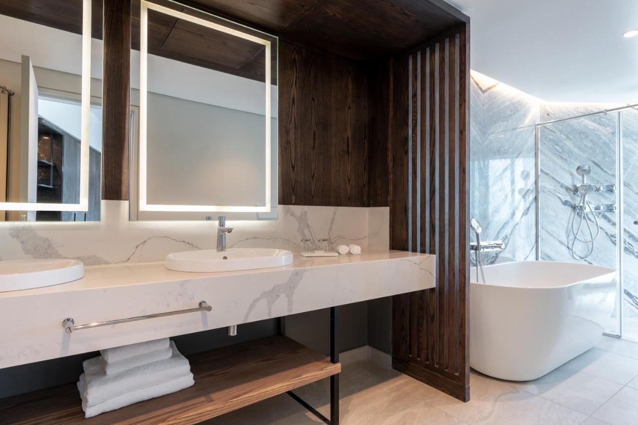 Radisson Blu Hotel, Durban Umhlanga エクステリア 写真