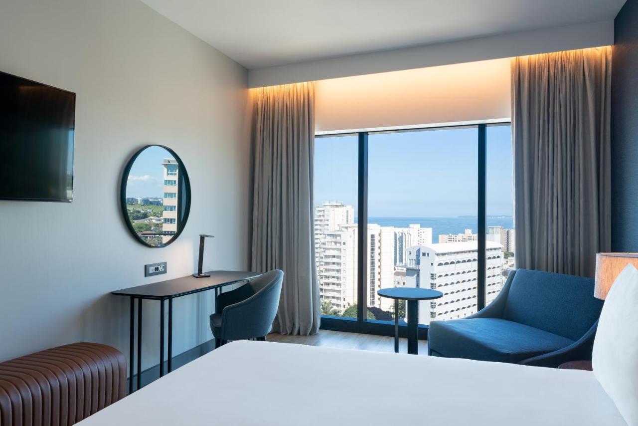 Radisson Blu Hotel, Durban Umhlanga エクステリア 写真