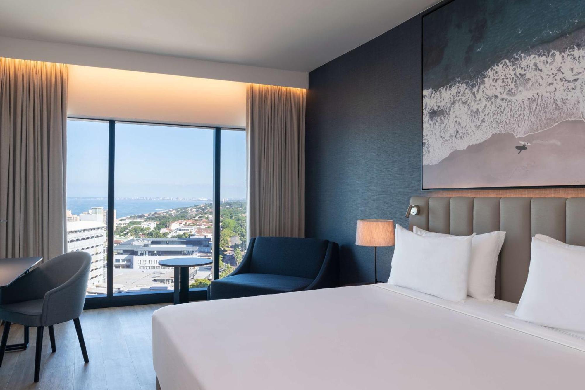 Radisson Blu Hotel, Durban Umhlanga エクステリア 写真
