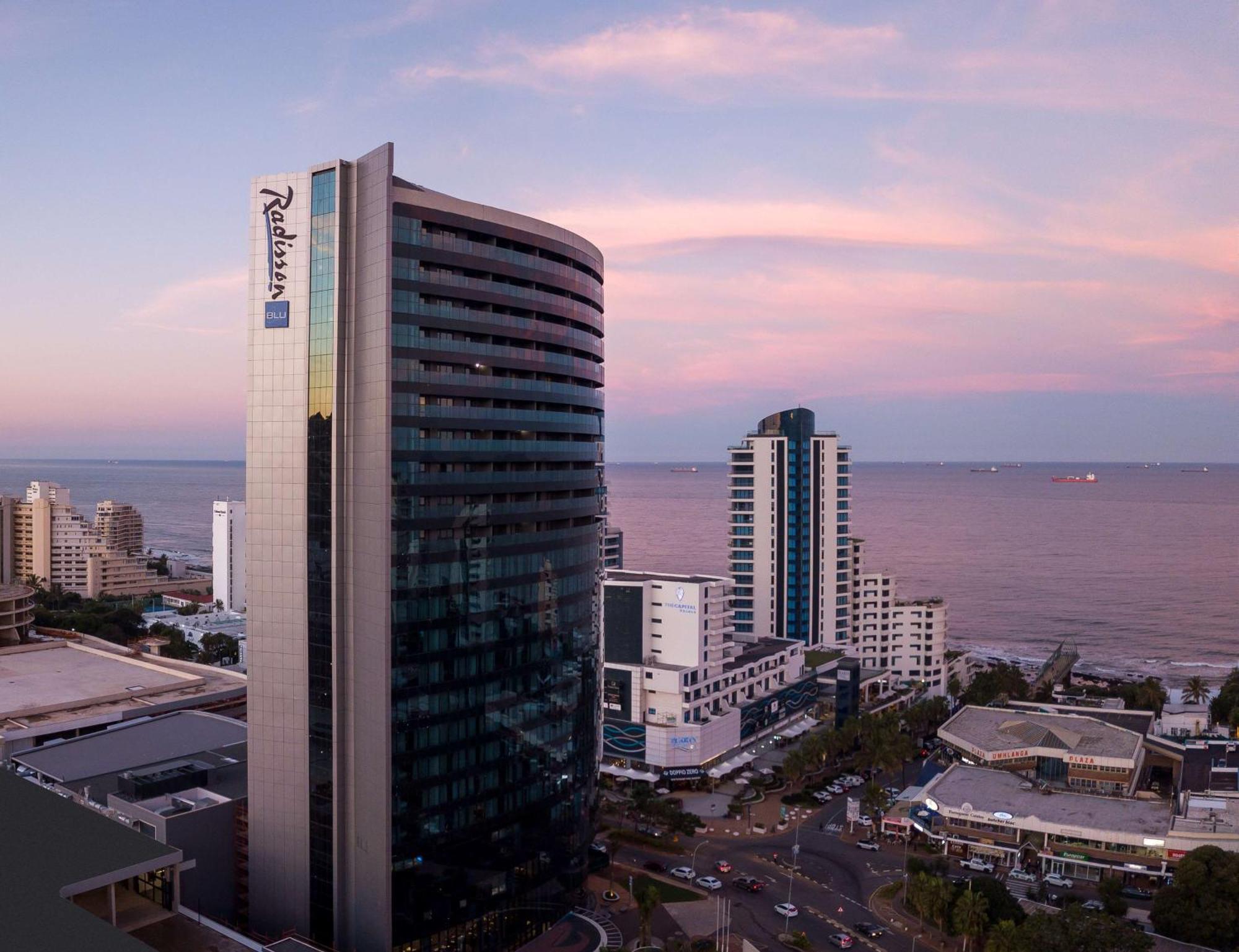 Radisson Blu Hotel, Durban Umhlanga エクステリア 写真